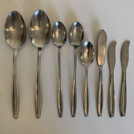 Insico International NEW DAWN Set of 8 Spoons Knives USA Stainless Flatware Lot