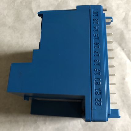 (New No Box) CLEAVER BROOKS 833-03517 RM7800 L 1095,CLEAVER BROOKS 833-03517,EB