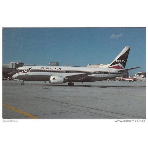 Delta Airlines Boeing B737 347 Aircraft Postcard (A11475)