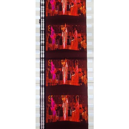 EARTH WIND & FIRE. Pk MTP - a004D. 1 STRIP OF 5 - 35MM FILM CELLS. A rare strip
