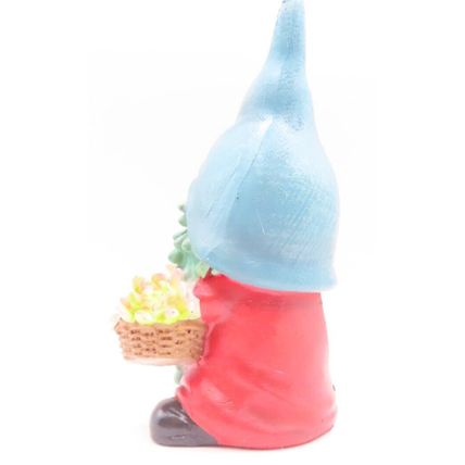 Gnome Holding Flowers Ornament 15 CM Figurine Gift Home Decor Mythical Creatures