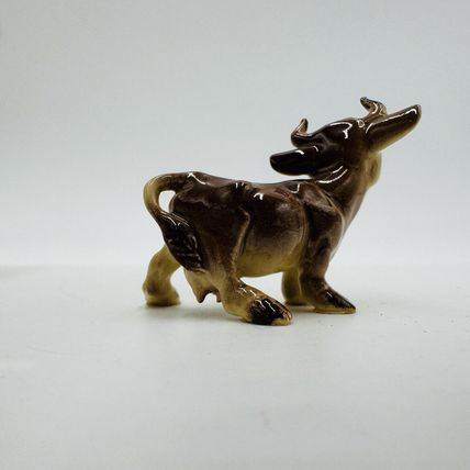 Retired Hagen Renaker Comical Jersey Cow Ceramic Painted Figurine