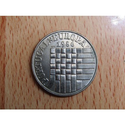 Portugal 1986 $25 Escudos Coin