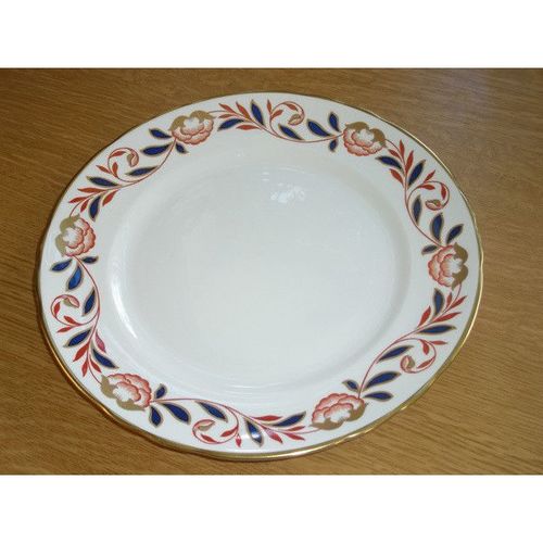 Lovely Royal Chelsea Dynasty Dinner Plate