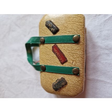Vintage 1950's Travel Manicure Set