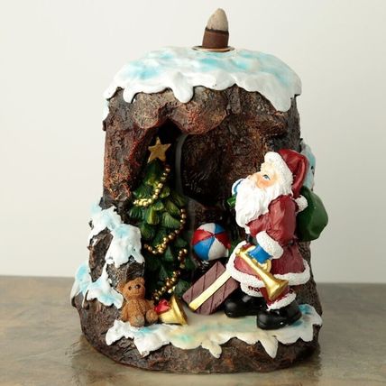 Santa's Grotto Christmas Backflow Incense Cone Burner