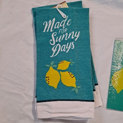 MADE FOR SUNNY DAYS Kitchen TOWELS & Glass CUTTING BOARD NEW Home Collection