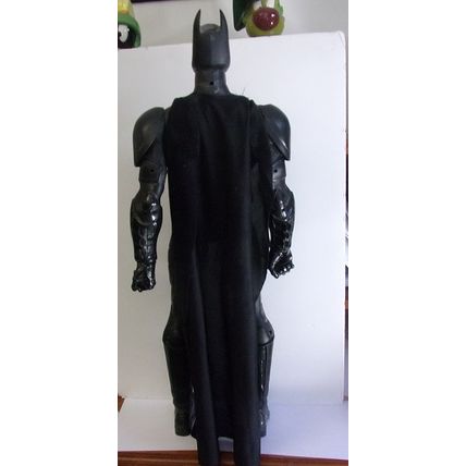 BATMAN BEGINS ' BATMAN ' 31 inch action figure (2005 )