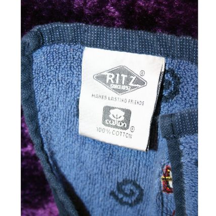 Ritz Multicolored Blue Christmas Linens Present Design 100% Cotton.