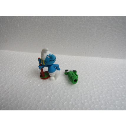 Kinder Surprise Toy 2002 K02 N064 Smurf Playing Golf