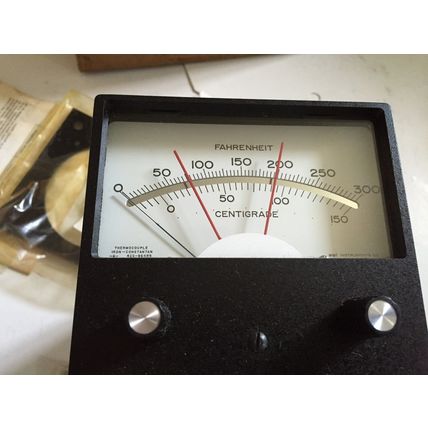 NEW API 53-6004-8502,GIC MC METER API CENTIGADE 0-300F LFE 53-6004-8502,503XU,CU