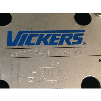 NEW VICKERS DG4V 5 2A M U EK6 20 SINGLE SOLENOID HYDRAULIC DIRECTIONAL VALVE,TB