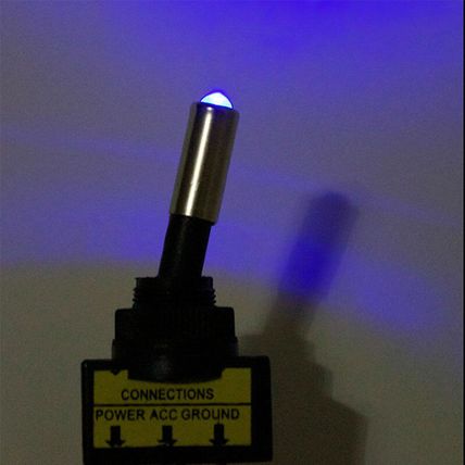 ON/OFF LED Flick Toggle Switch 12V 20A 3 Pin Rectangular Red or Blue