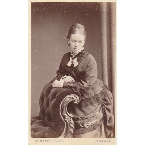 Carte de Vist A Female Sitting, William Green Norham Photographer CdV13