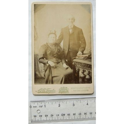 Cabinet photo - A. & G. Taylor, Sheffield - couple