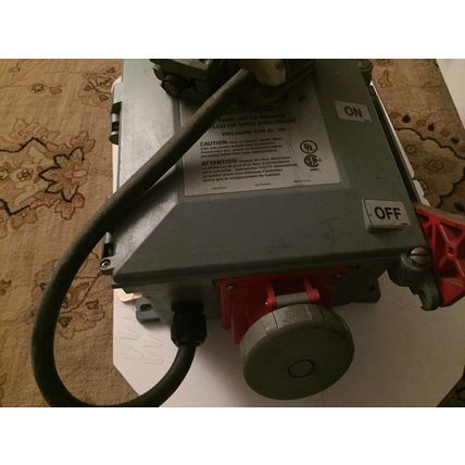 HUBBELL HBL430MIF7W,PLUG, CIRCUIT LOCK PIN & SLEEVE FUSED INTERLOCK,Ae