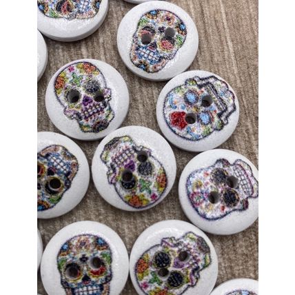 15mm Wooden Buttons Skull Pattern Sewing Scrapbooking Decoration Knitting Crafts