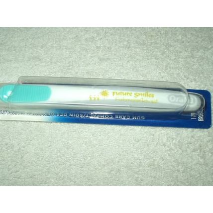 oral-b es extra soft gum care compact toothbrush