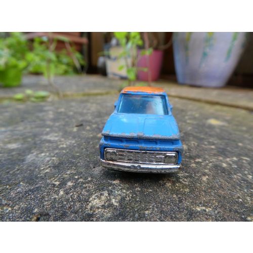 Husky Ford F350 Truck (repainted)