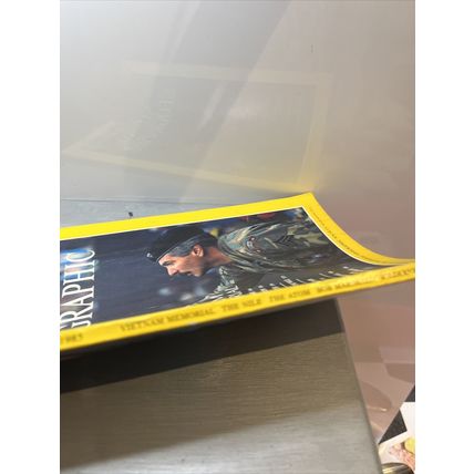 National Geographic Magazine May 1985 Vietnam Memorial - Vintage Collectable