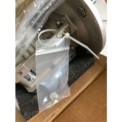 NEW BONFIGLIOLI W63U70P90B5B3 GEAR BOX,W 63 U 7 P90 B5 B3,COD.2G20010351,AY