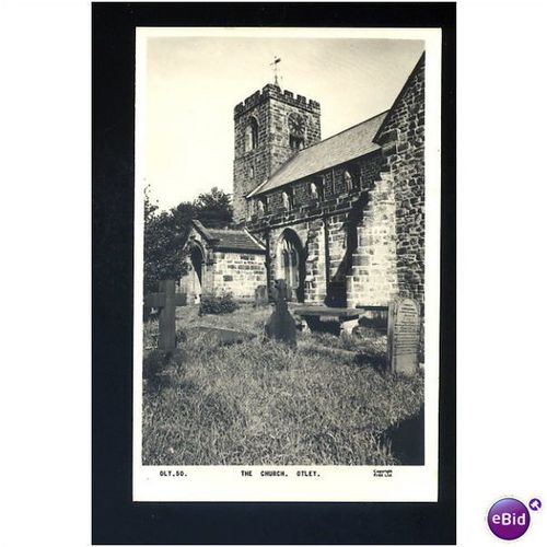 Yorkshire OTLEY Church Postcard by Frith (OLY.50)