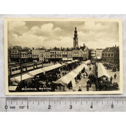 vintage postcard Middelburg - Market