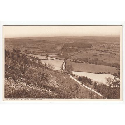 The Road Across East Moor near Helmsley Postcard North Yorkshire