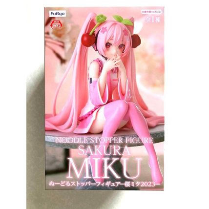 FuRyu Noodle Stopper Figure Sakura Miku 2023