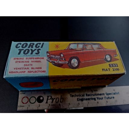 Corgi 232 Fiat 2100 Reproduction /Replica Box