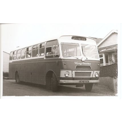 Black & White Photograph of Wivey Coaches (Walker) of Wiveliscombe - CYC 669C