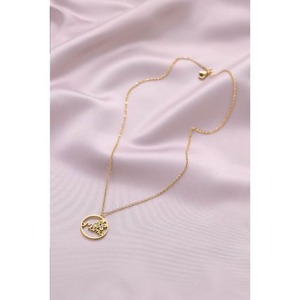 Gold Special Gift Floral Mama Letter Necklace