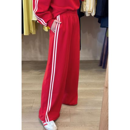 Fiery Red Varsity Striped Detail Crewneck Pullover Elastic Sweatpants 2pcs Outfi