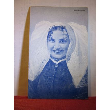 YOUNG GIRL IN NATIONAL HEAD-DRESS, ZUID-HOLLAND unused vintage postcard =