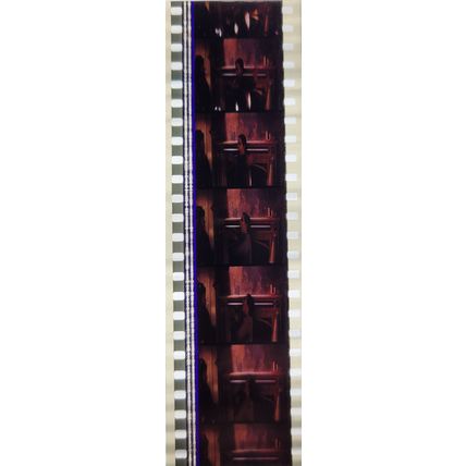 VAMPIRES. Pk MTP - C056D . 1 STRIP OF 5 - 35MM FILM CELLS. MTP