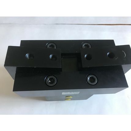 NEW PHD 8651-01-0001,8651 PNEUMATIC PARALLEL GRIPPER NOS 02351787-02 0104,SD
