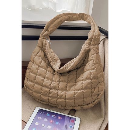 Light French Beige Quilted Zipper Large Shoulder Bag