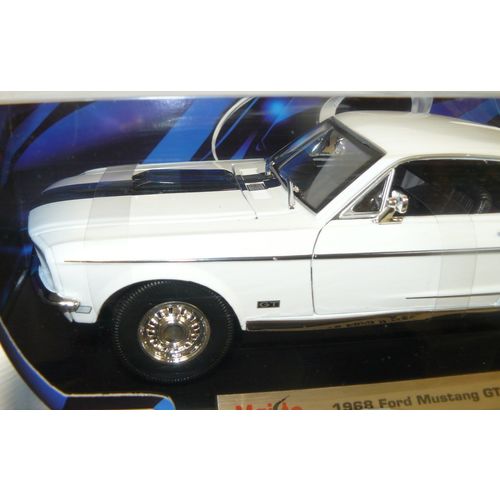 1/18 1968 Ford Mustang GT Cobre Jet