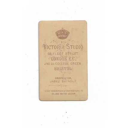 CDV, Elegant Lady, Victoria Studio, Fleet Street, London.