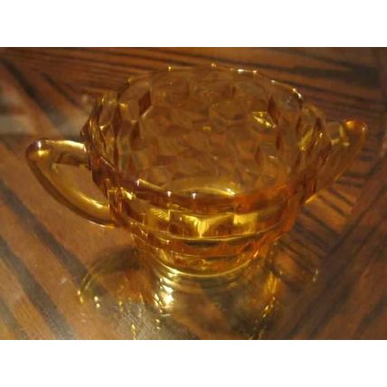 JEANETTE INDIANA CUBED CUBIC CLEAR YELLOW PRESSED GLASS SUGAR BOWL