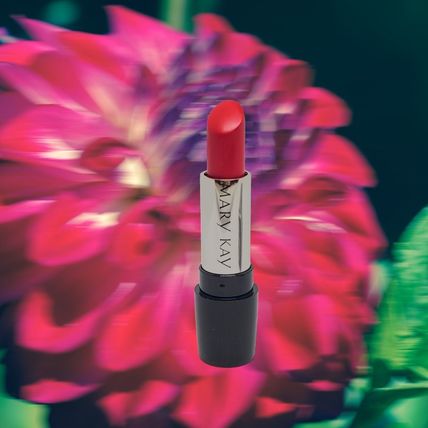 Powerful Pink Gel Semi-Matte Lipstick - Mary Kay
