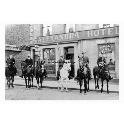 pt2287 - Horses by Alexandra Hotel , Withernsea , Yorkshire - Print 6x4