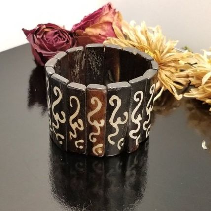 Coconut Shell Stretch Bracelet