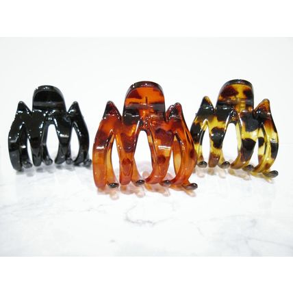 Medium size golden brown amber black gray hair claw clip