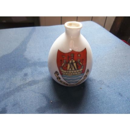DARTMOUTH COAT OF ARMS CHINA CRESTED WARE SMALL BULBOUS VASE