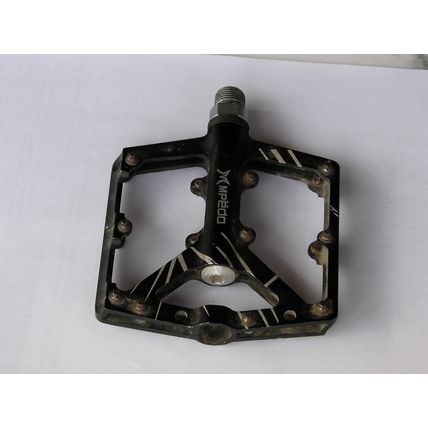 RIGHT MPEDA Bicycle MTB Bike Platform Pedal 9/16" Flat Sealed Bearing not pair