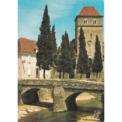 Pont et l'eglise St Vincent Salies de Bearn France Postcard posted 1985 VGC