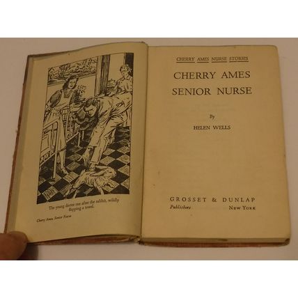 Cherry Ames - Senior Nurse Vintage Hardcover Book Helen Wells 1944