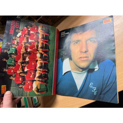 GOAL MAGAZINE #225 23 DEC 1972 UK FOOTBALL MAGAZINE - IPSWICH HEROES COVER (LL)