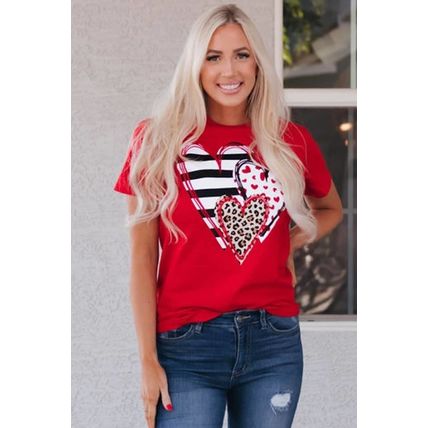 Red Leopard Striped Heart Shaped Print Crew Neck T Shirt